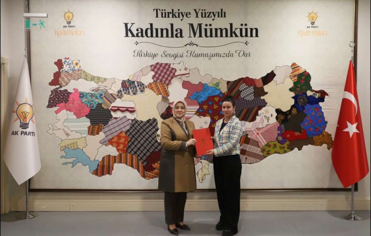 AK Parti Muğla’da Görev Değişimi: 5 İlçeye Yeni Kadın Kolları Başkanı 1